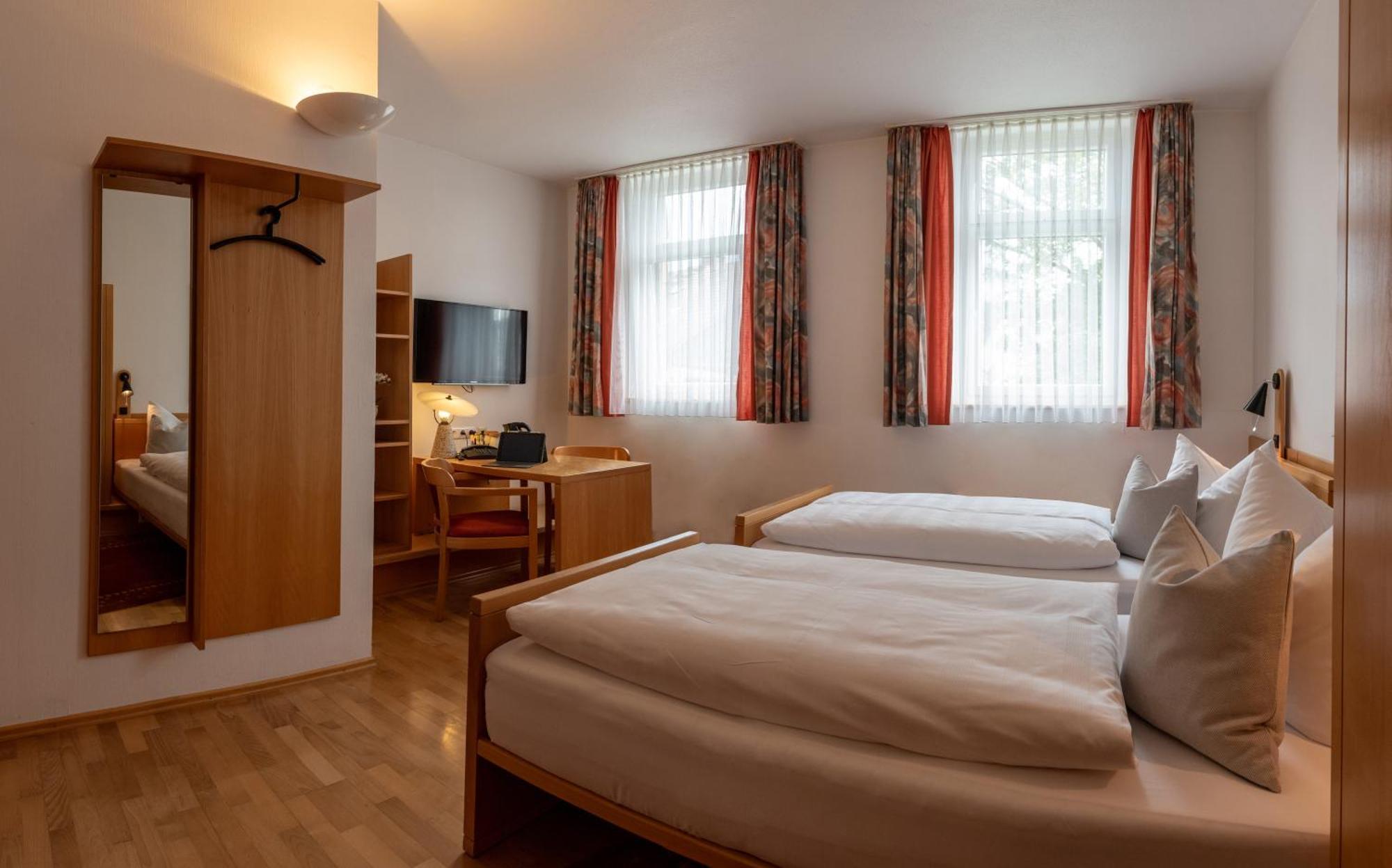 Fritz'Es Goldener Stern Hotel Schauenburg ภายนอก รูปภาพ
